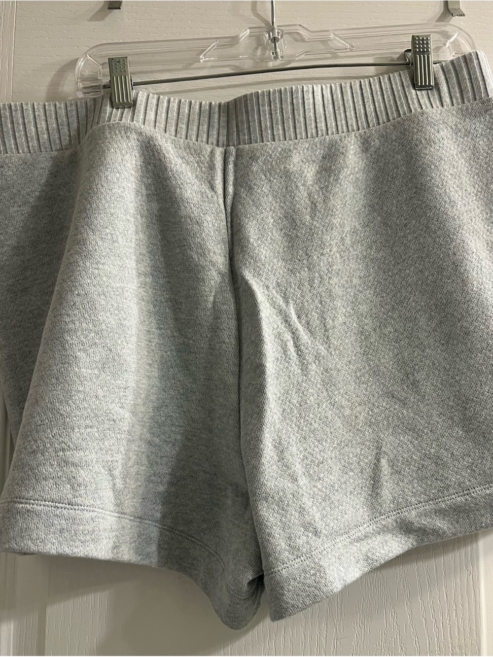 CAbi Shorts - Picture 3 of 4